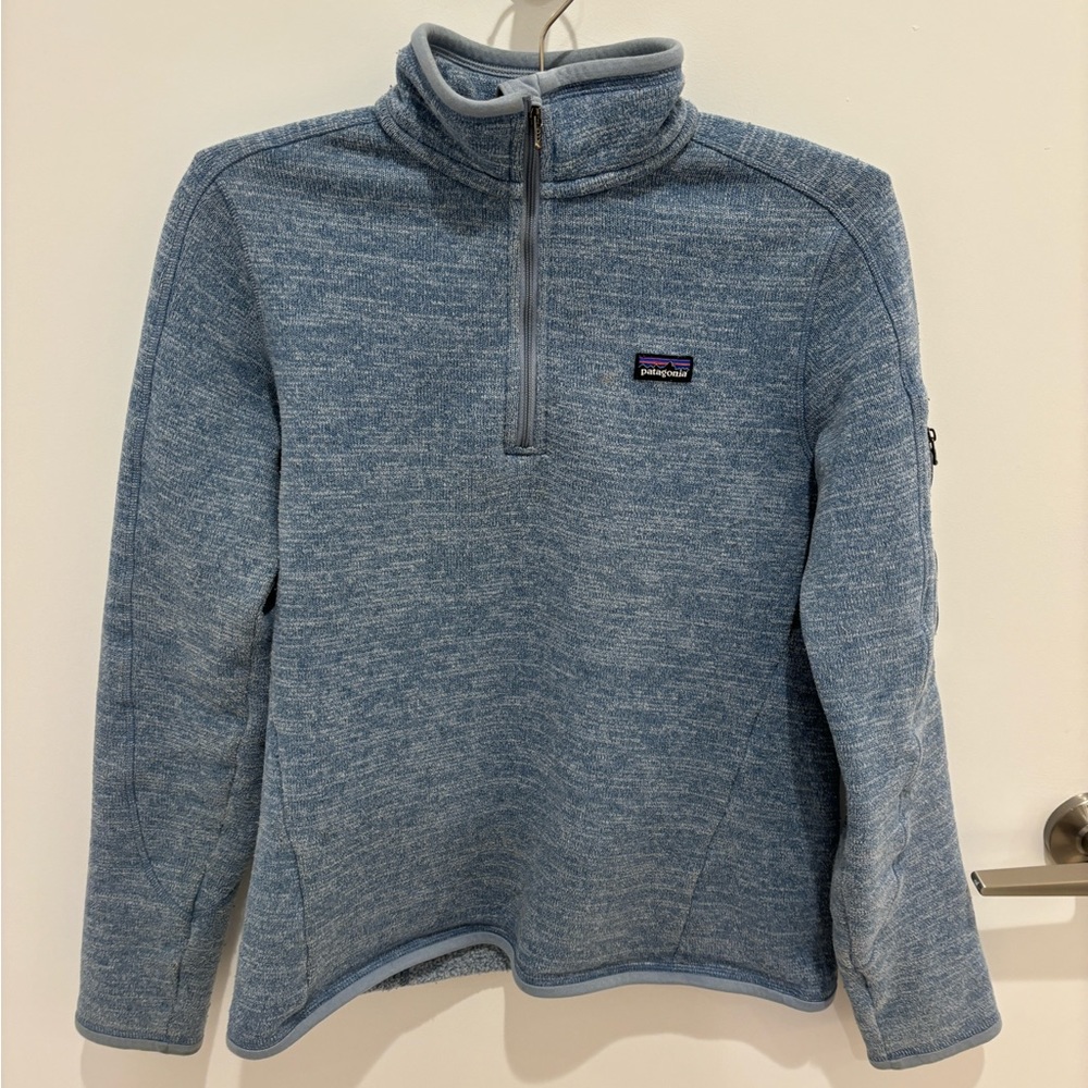 Women’s Patagonia Better Sweater 1/4 Zip Fleece in Light Blue, size M